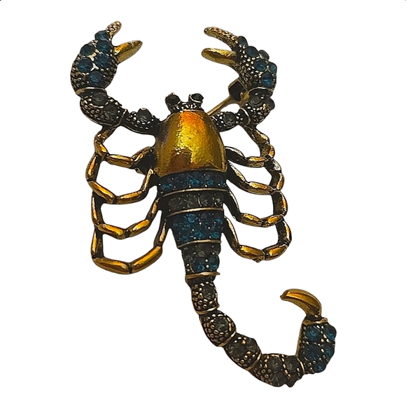 Scorpion Pendant - Picture 2 of 7